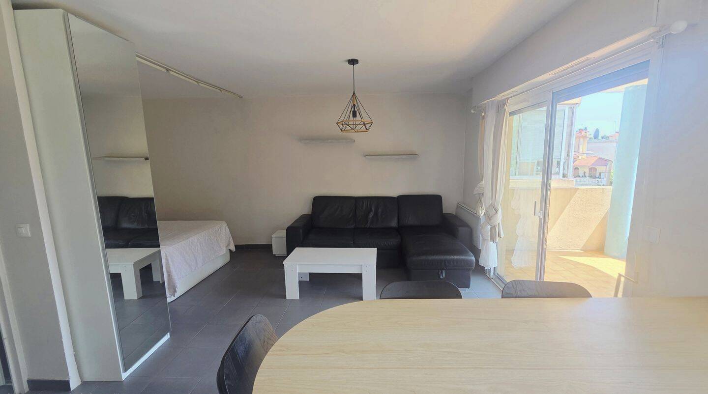 Appartement 1 pièce 31 m² · à Nice · 31 m² · 168 000 €
