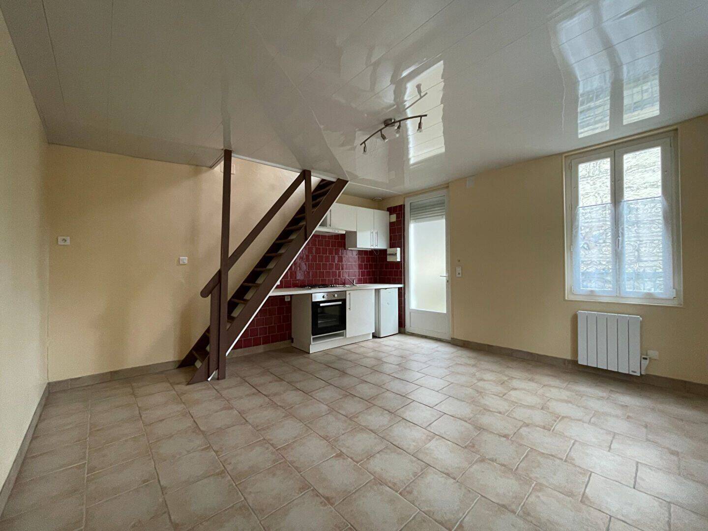 Maison 2 pièces 38 m² · à Saintes · 38,2 m² · 457 €