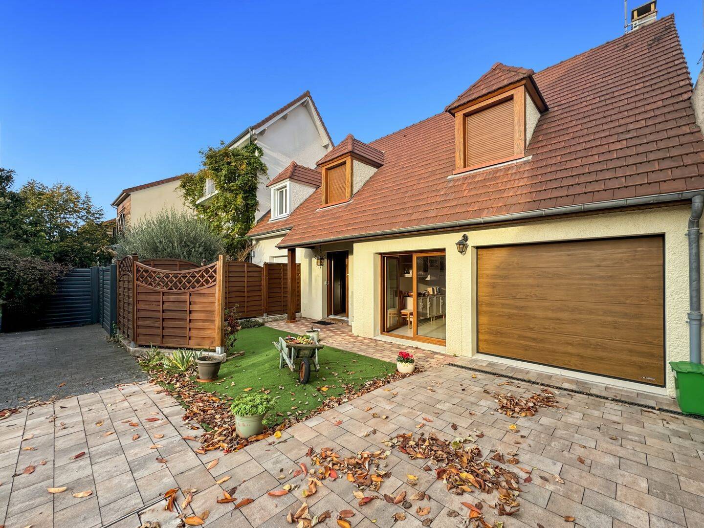 Maison 6 pièces 111 m² · à Courbevoie · 111,2 m² · 936 000 €