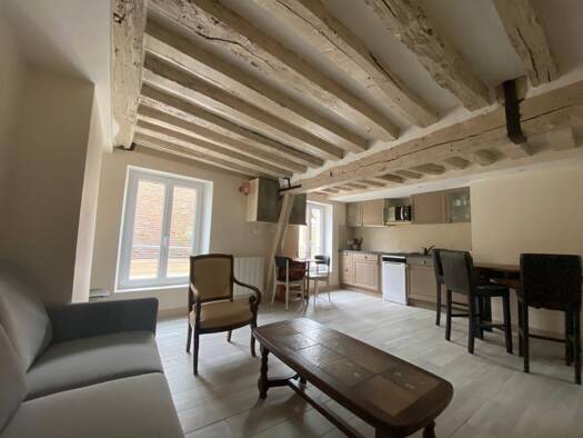 Appartement à louer 735 € 3 pièces 2 chambres 48,6 m² Étage 2/3 Centre Ville Centre et Nord Coulommiers 77120