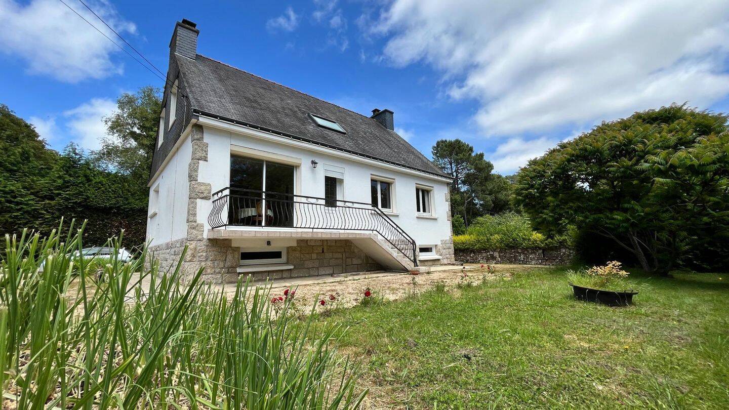 Maison 7 pièces 117 m² · à Camors · 117 m² · 219 000 €