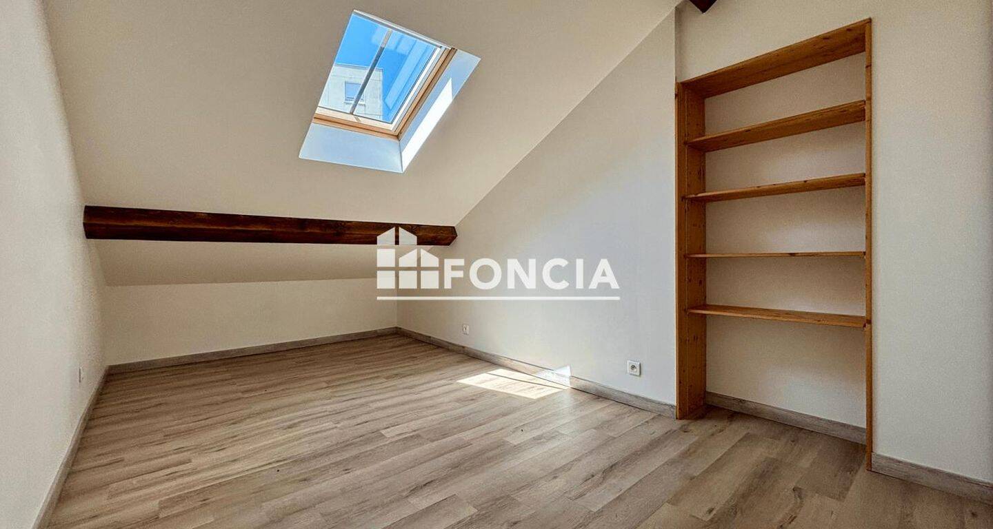 Appartement 2 pièces 40 m² · à Lyon 7ème Arrondissement · 40,3 m² · 640 €