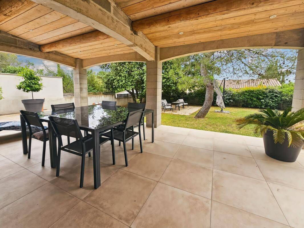 Maison 4 pièces 90 m² · à Uzès · 90 m² · 345 000 €
