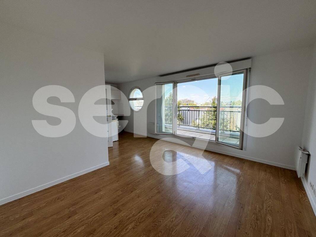Appartement 1 pièce 28 m² · à Issy-les-Moulineaux · 28 m² · 860 €/mois
