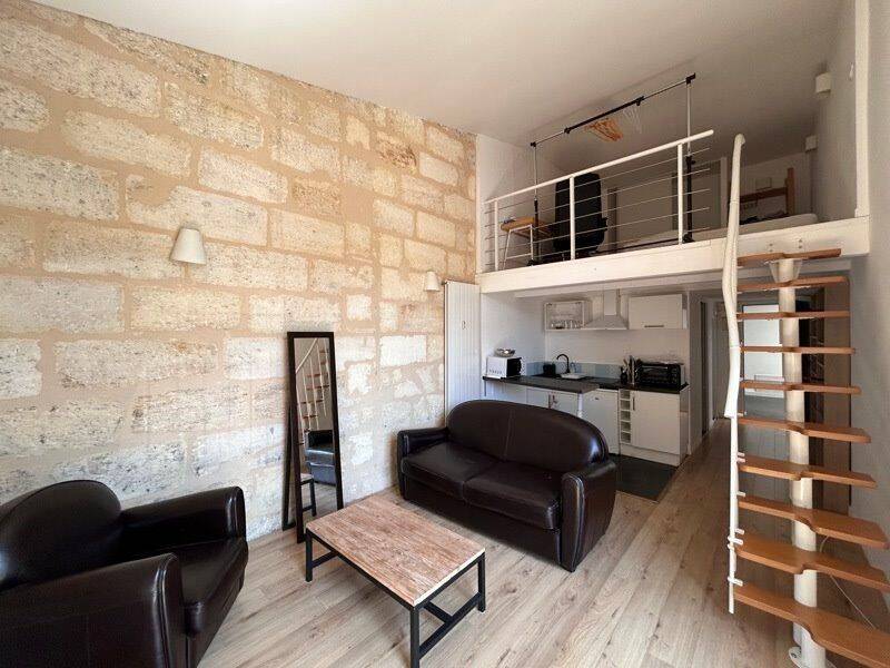 Appartement 1 pièce 41 m² · à Bordeaux · 41,1 m² · 856 €