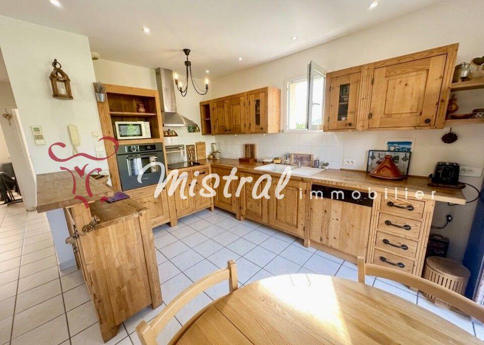 Maison 3 pièces 70 m² · à Aigues-Mortes · 70 m² · 319 000 €