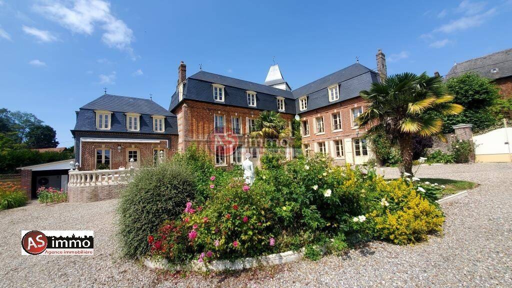 Maison 15 pièces 395 m² · à Douvrend · 395 m² · 799 000 €