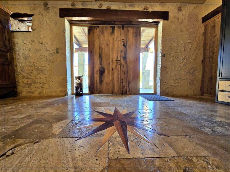 Maison 12 pièces 430 m² · à La Romieu · 430 m² · 995 000 €