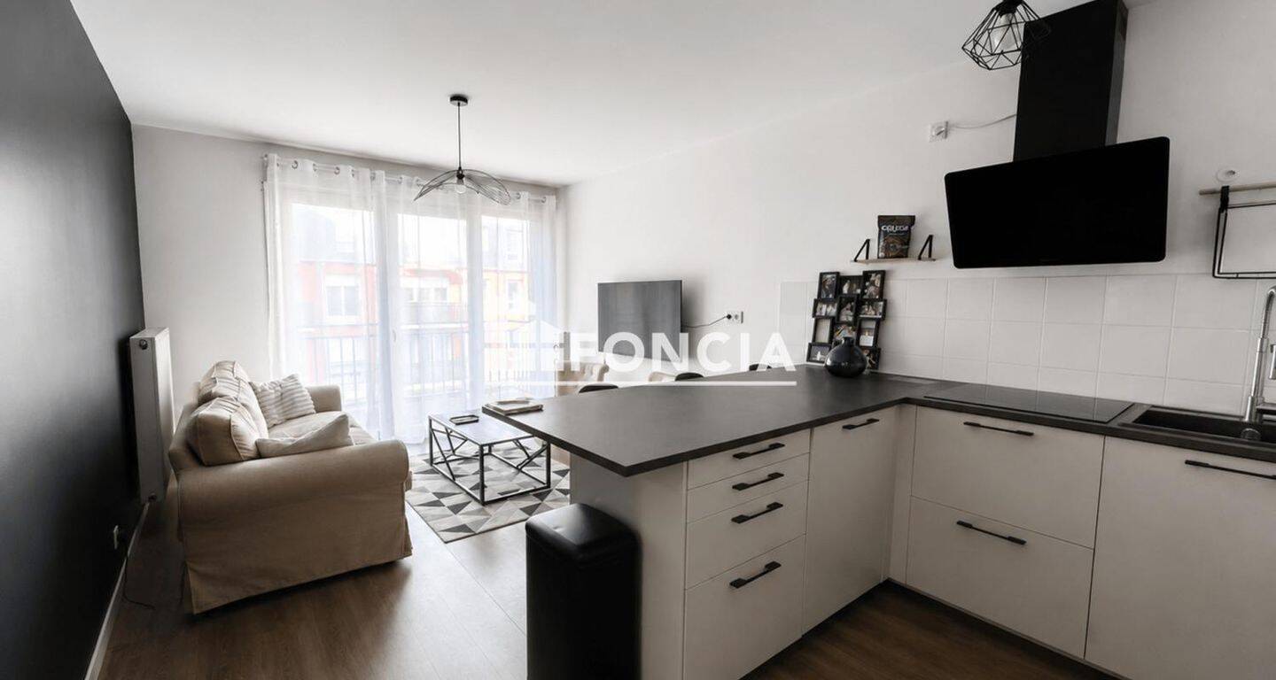 Appartement 2 pièces 42 m² · à Pont-l'Évêque · 42 m² · 183 000 €