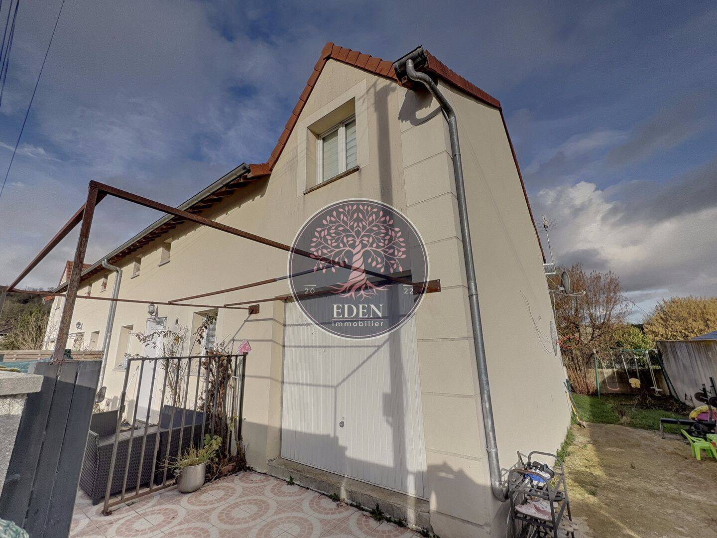 Maison 6 pièces 162 m² · à Dreux · 162 m² · 304 500 €