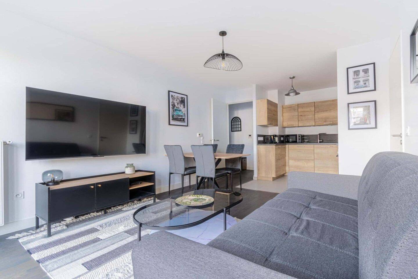Appartement 3 pièces 45 m² · à Puteaux · 45 m² · 2 300 €/mois