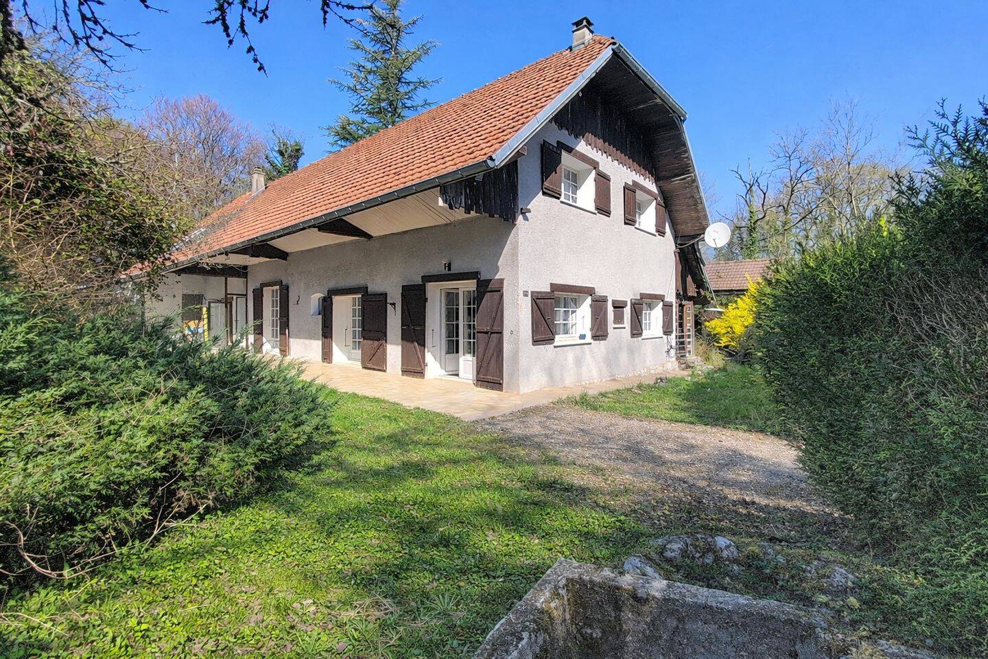 Maison 8 pièces 198 m² · à Cusy · 198 m² · 620 000 €