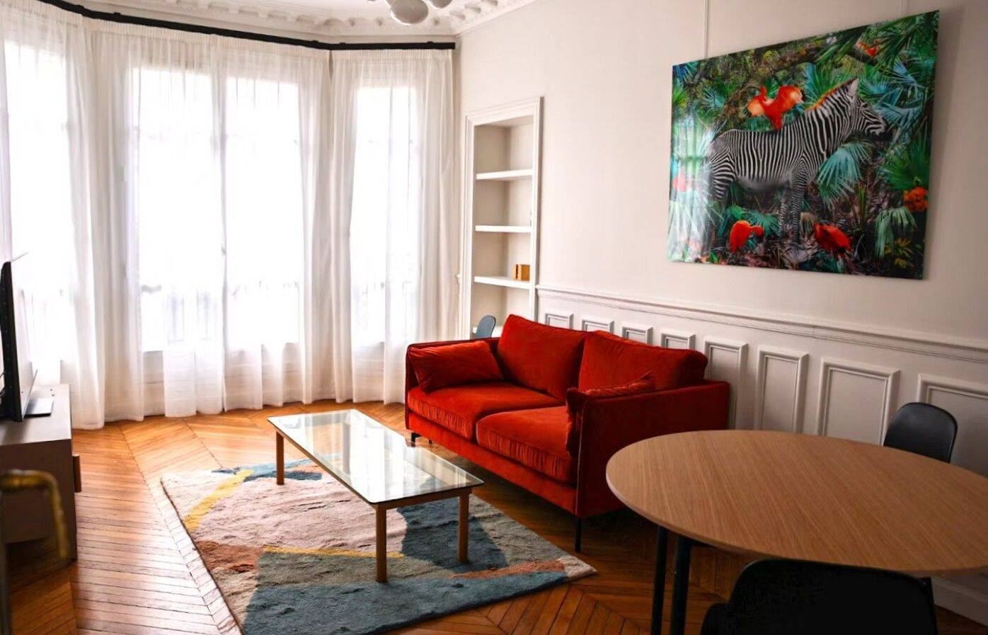 Appartement 3 pièces 73 m² · à Paris 19ème Arrondissement · 73 m² · 2 300 €