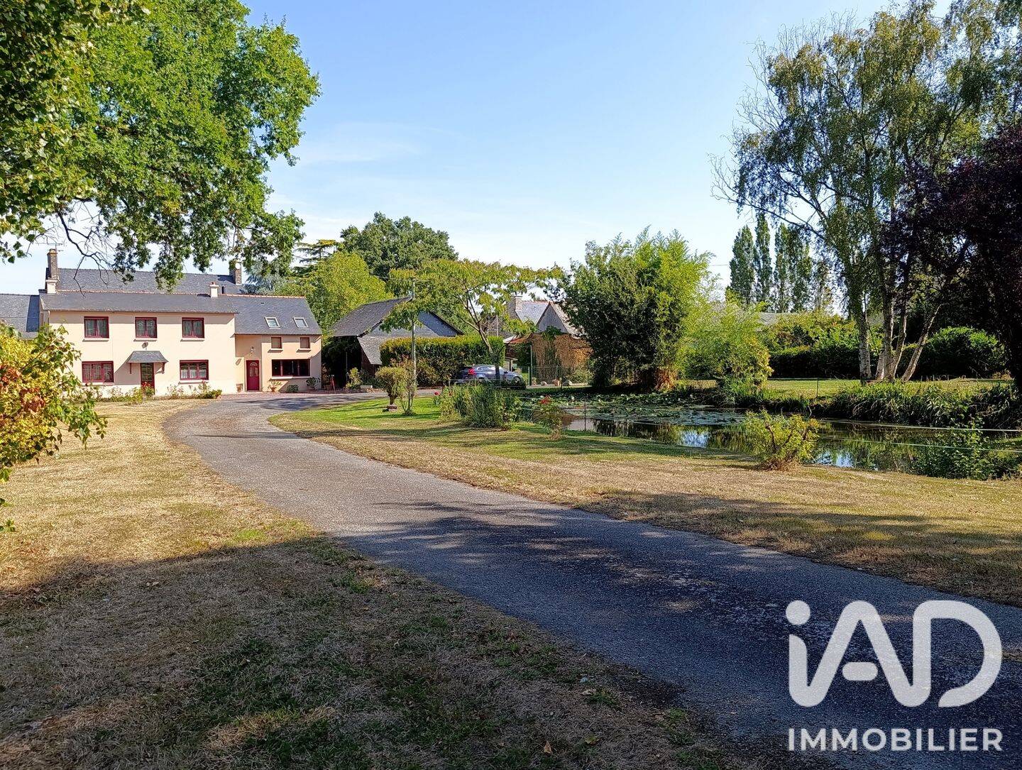 Maison 6 pièces 143 m² · à Retiers · 143 m² · 312 000 €