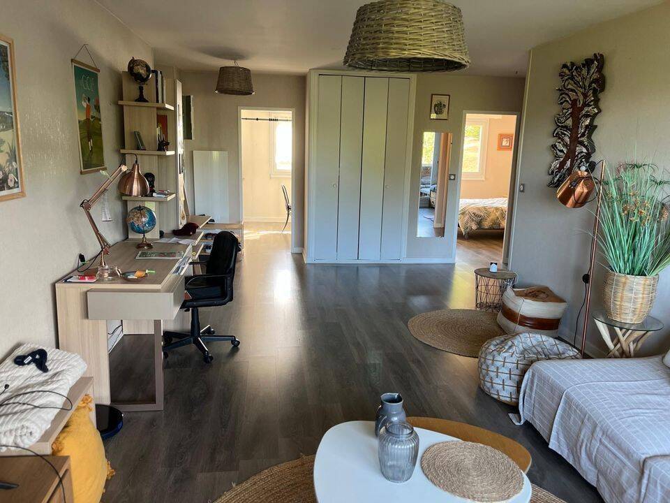 Appartement 3 pièces 72 m² · à Limoges · 72 m² · 750 €