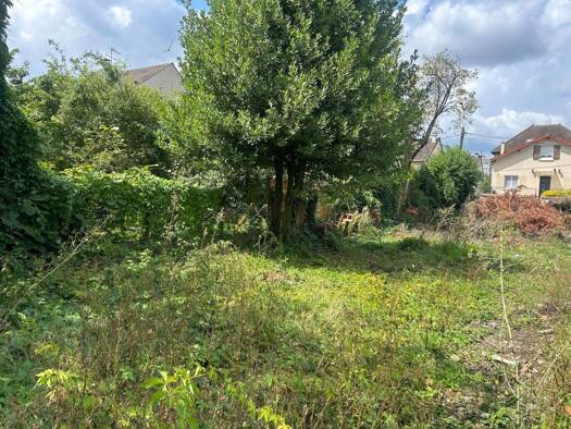 Terrain constructible à vendre 212 000 € 307 m² de terrain Champigny-sur-Marne 94500