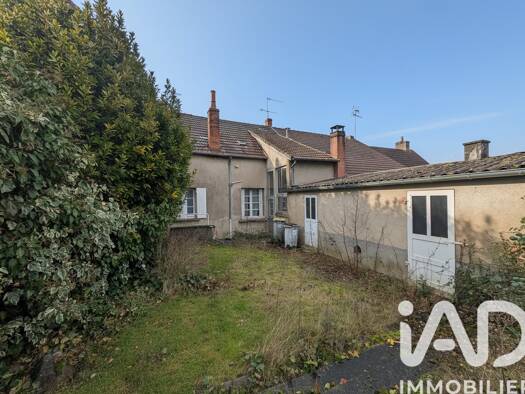 Maison à vendre 65 400 € 5 pièces 4 chambres 106 m² 924 m² de terrain Chamblet 03170
