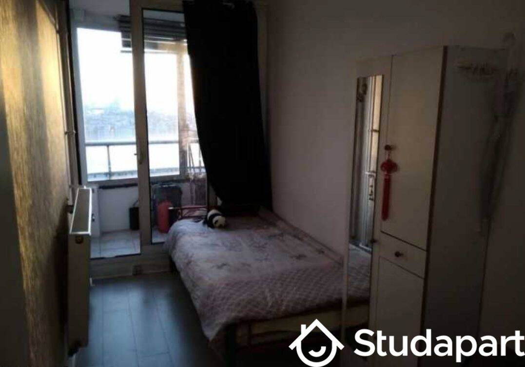 Appartement 1 pièce 9 m² · à Paris 18ème Arrondissement · 9 m² · 600 €