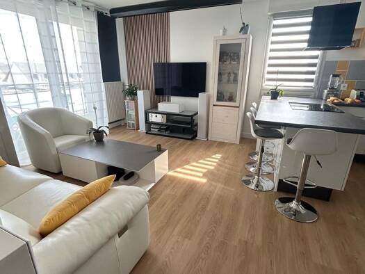 Appartement à vendre 225 000 € 3 pièces 2 chambres 64,7 m² Étage 2/4 Europe Tours 37100