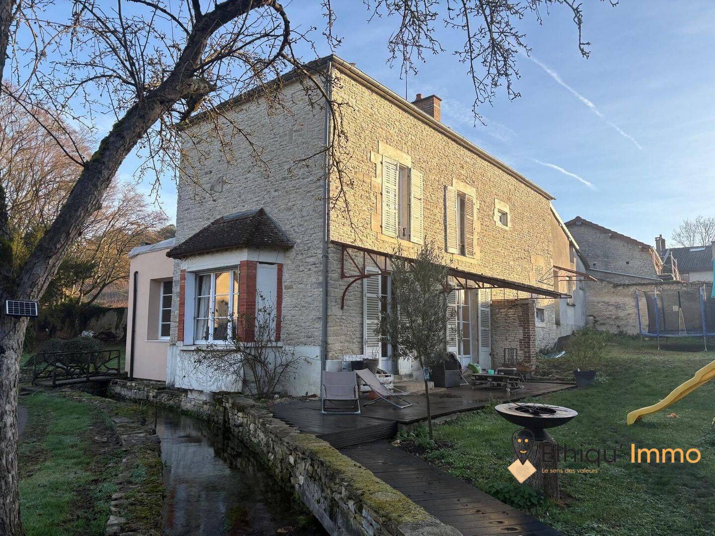 Maison 5 pièces 203 m² · à Arsonval · 203 m² · 199 500 €