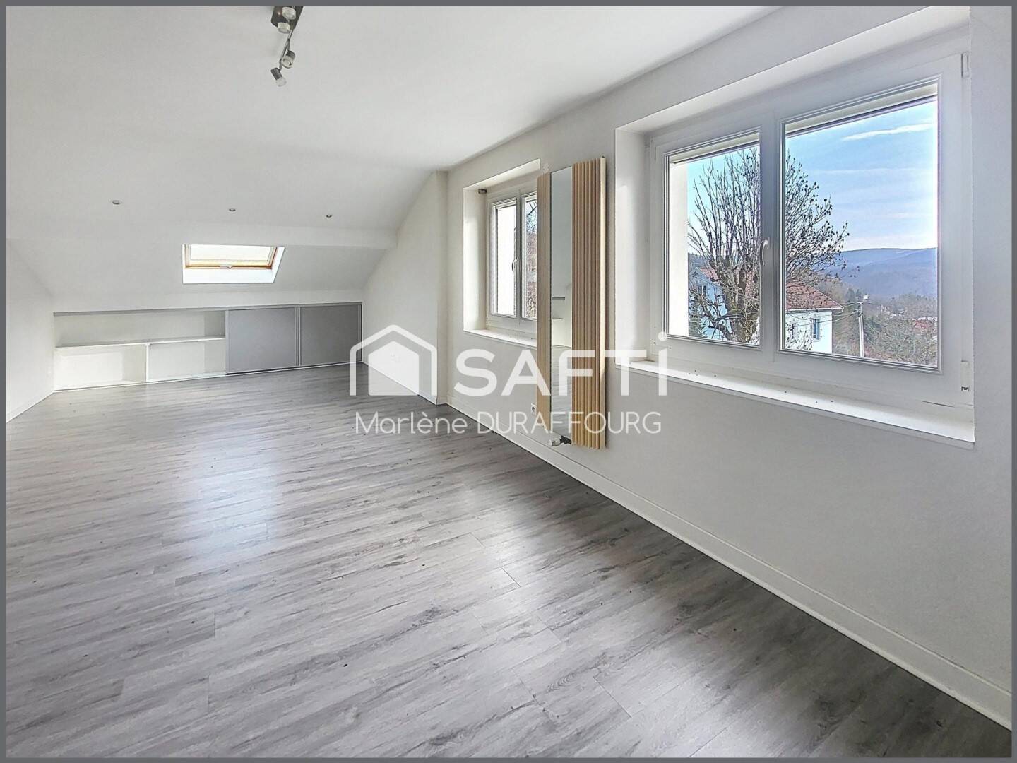 Appartement 4 pièces 98 m² · à Morbier · 98 m² · 225 000 €