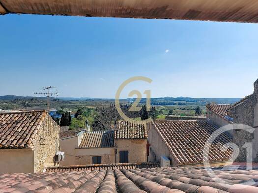 Appartement à louer 450 € 2 pièces 1 chambre 59,6 m² RDC Fournès 30210