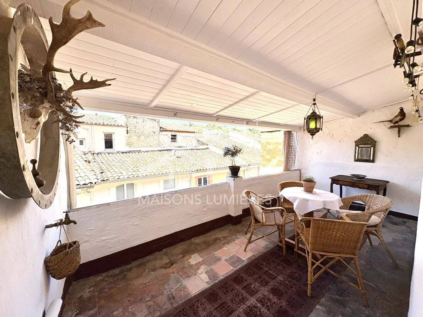 Appartement 4 pièces 113 m² · à Apt · 113 m² · 163 000 €