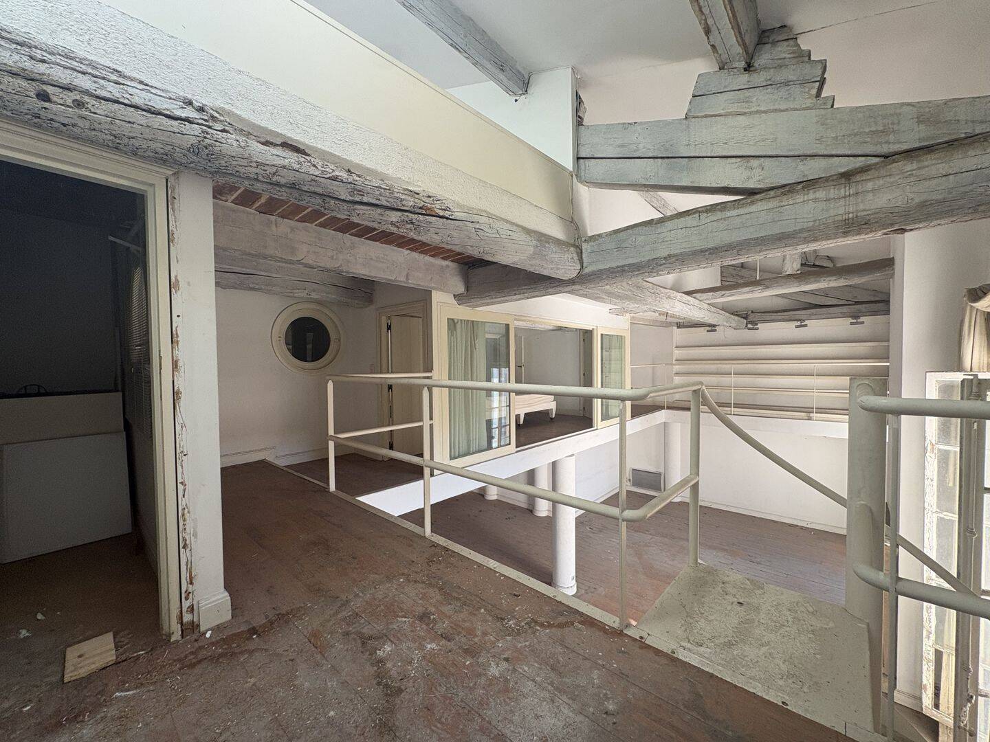 Appartement 4 pièces 122 m² · à Marseille 1er Arrondissement · 122,3 m² · 365 000 €