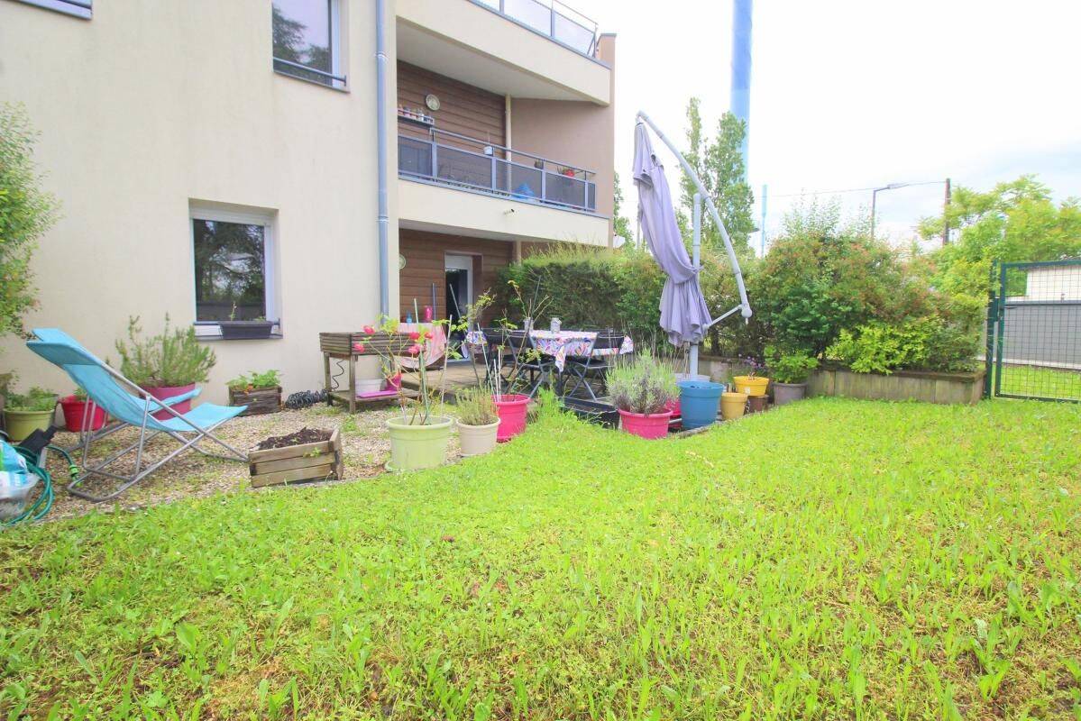 Appartement 2 pièces 42 m² · à Rillieux-la-Pape · 42 m² · 180 000 €