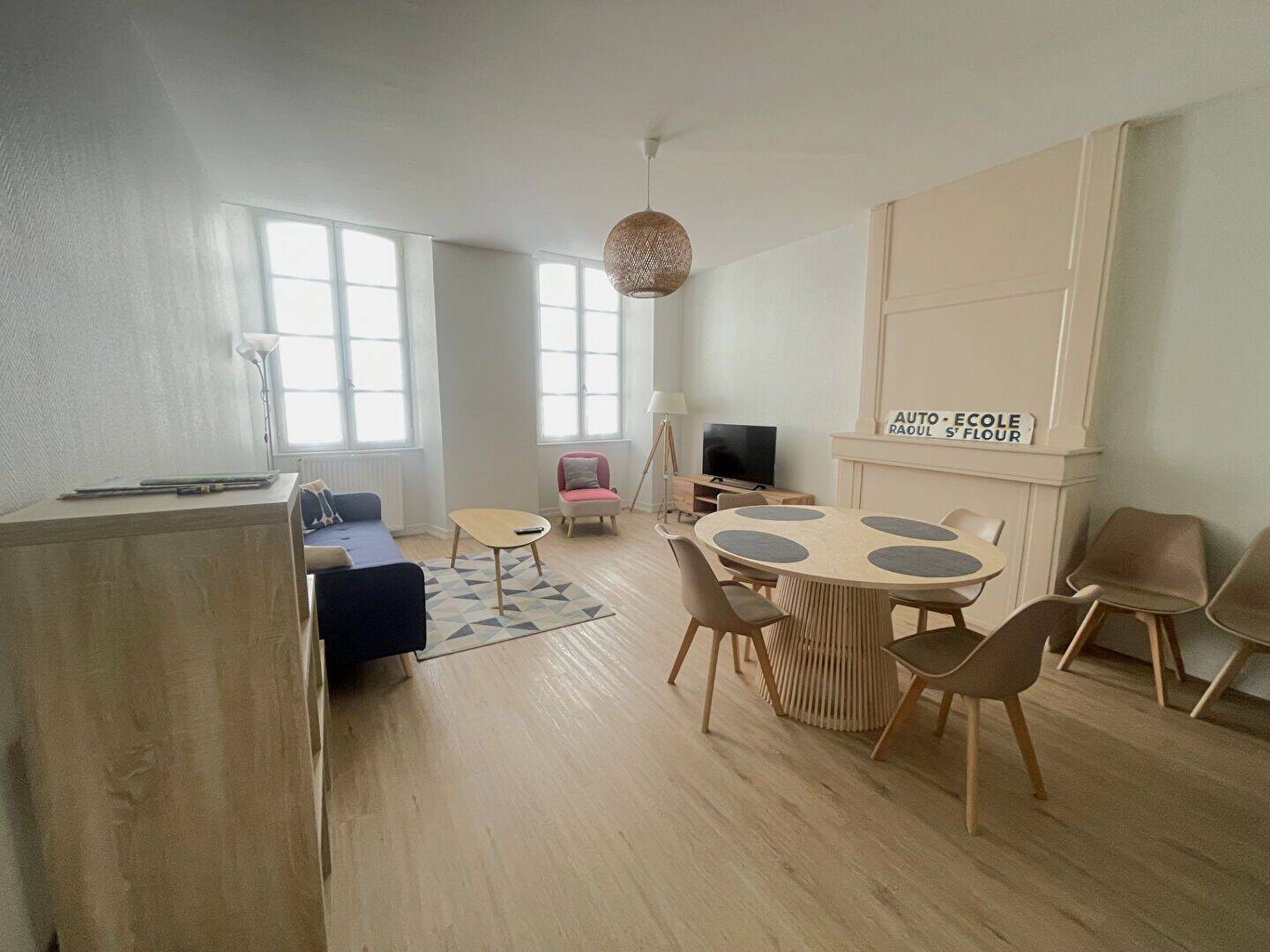 4 pièces 95 m² · à Aurillac · 95,2 m² · 790 €/mois