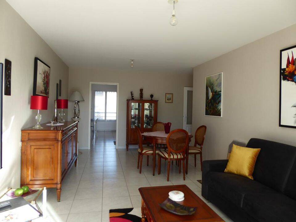 Appartement 3 pièces 73 m² · à Les Sables-d'Olonne · 73 m² · 1 050 €/mois