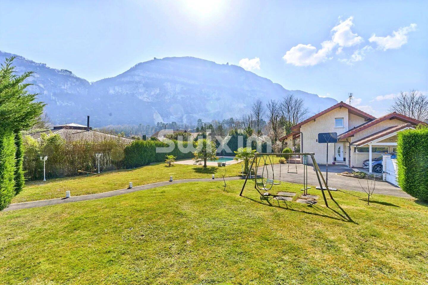 Maison 7 pièces 200 m² · à Bossey · 200 m² · 990 000 €