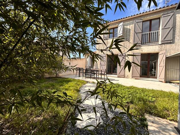 Maison à vendre 235 000 € 4 pièces 3 chambres 98 m² 194 m² de terrain Route de Morieres-Realpanier Avignon 84000