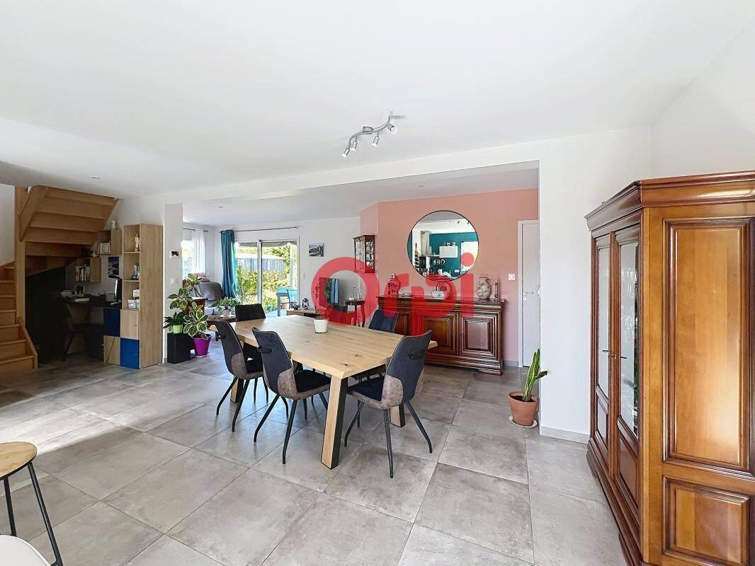 Maison 4 pièces 117 m² · à Billiers · 116,8 m² · 435 500 €