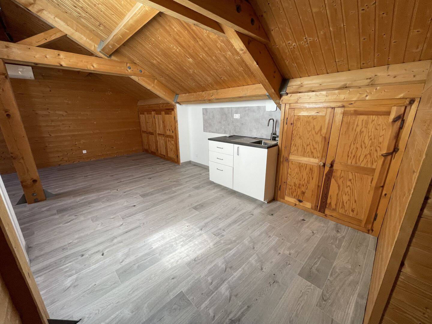 Appartement 2 pièces 51 m² · à Sainte-Sigolène · 51 m² · 450 €
