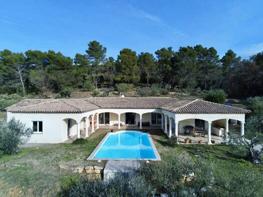 Villa à vendre 1 354 000 € 7 pièces 4 chambres 260 m² 26 800 m² de terrain Les Selves-Le Seiran Draguignan 83300