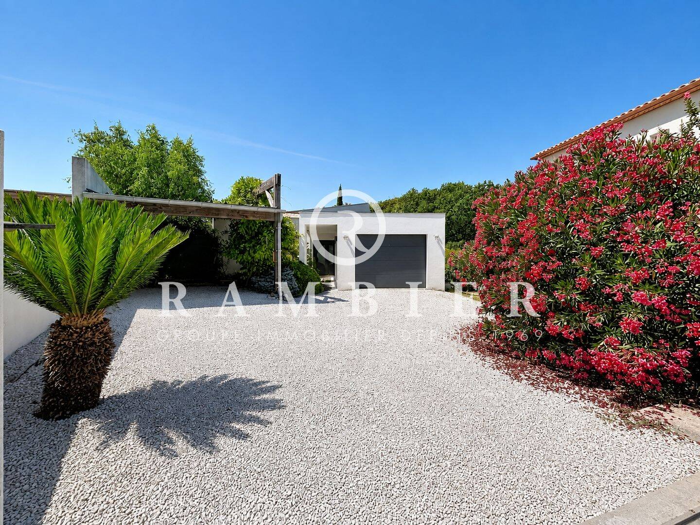 Maison 4 pièces 144 m² · à Sainte-Croix-de-Quintillargues · 144 m² · 630 000 €