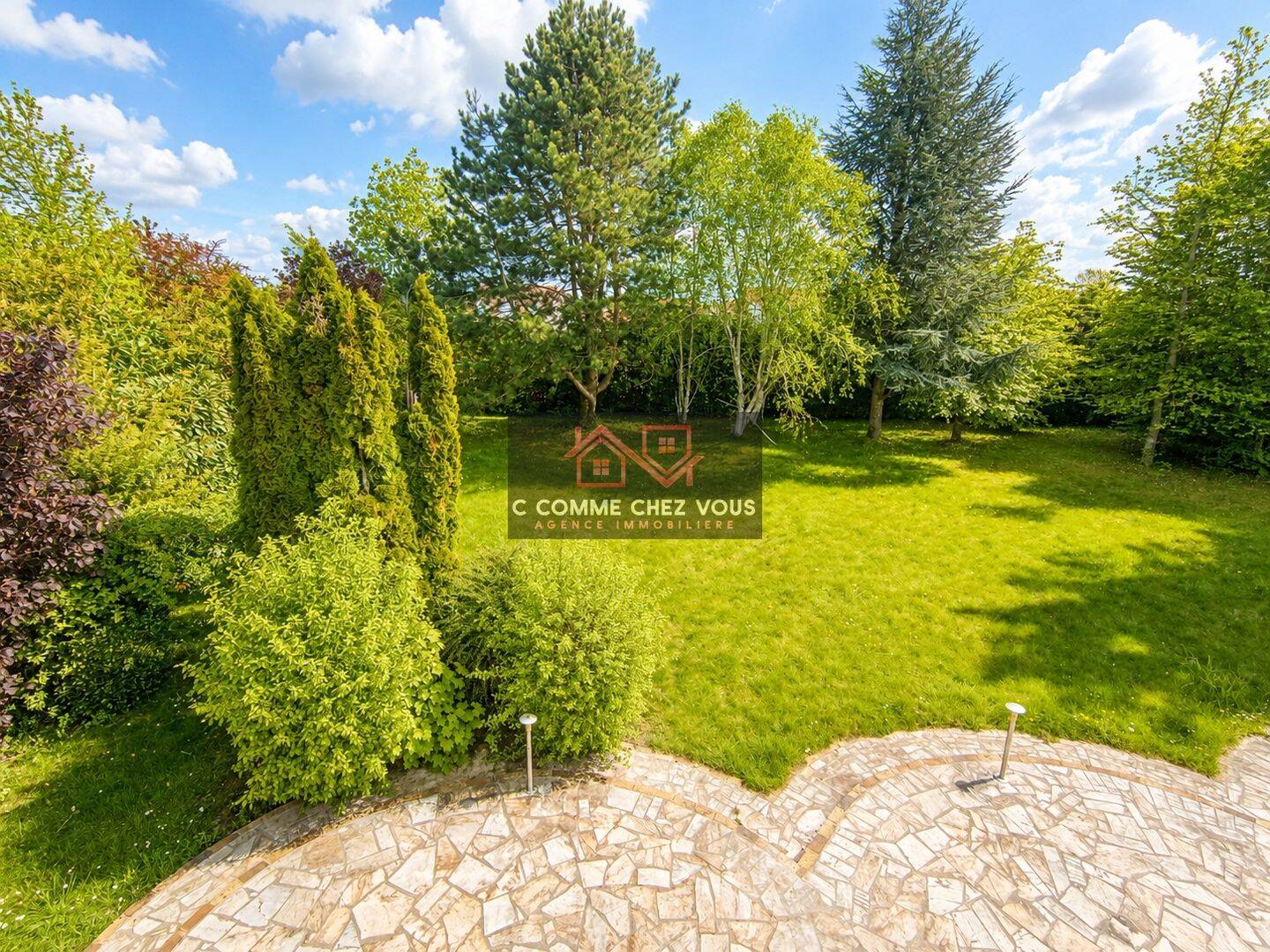 Maison 6 pièces 132 m² · à Ozoir-la-Ferrière · 132 m² · 499 900 €