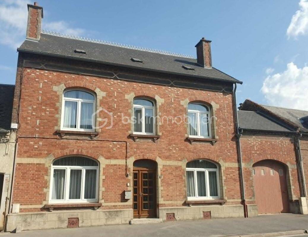 Maison 5 pièces 157 m² · à Origny-Sainte-Benoite · 157 m² · 162 900 €