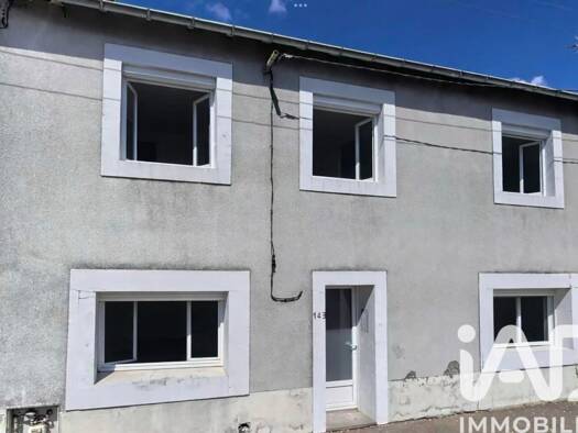 Maison à vendre 121 000 € 5 pièces 4 chambres 107 m² 271 m² de terrain Le Jardin Public Parthenay 79200
