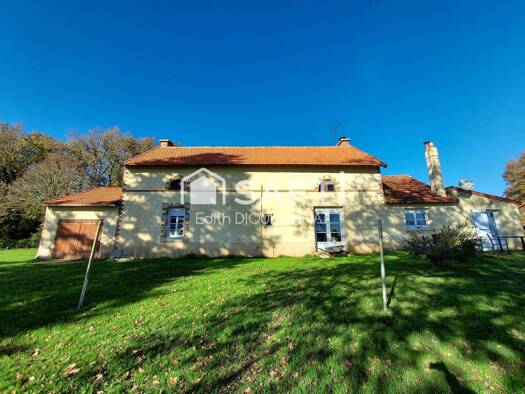 Maison de plain-pied à vendre 239 900 € 4 pièces 3 chambres 110 m² 4 034 m² de terrain Le Champ-Saint-Père 85540