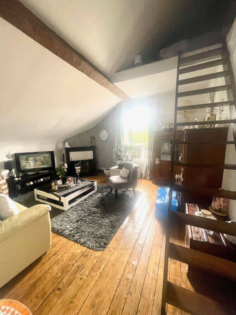 Appartement 1 pièce 24 m² · à Montmorency · 24 m² · 670 €