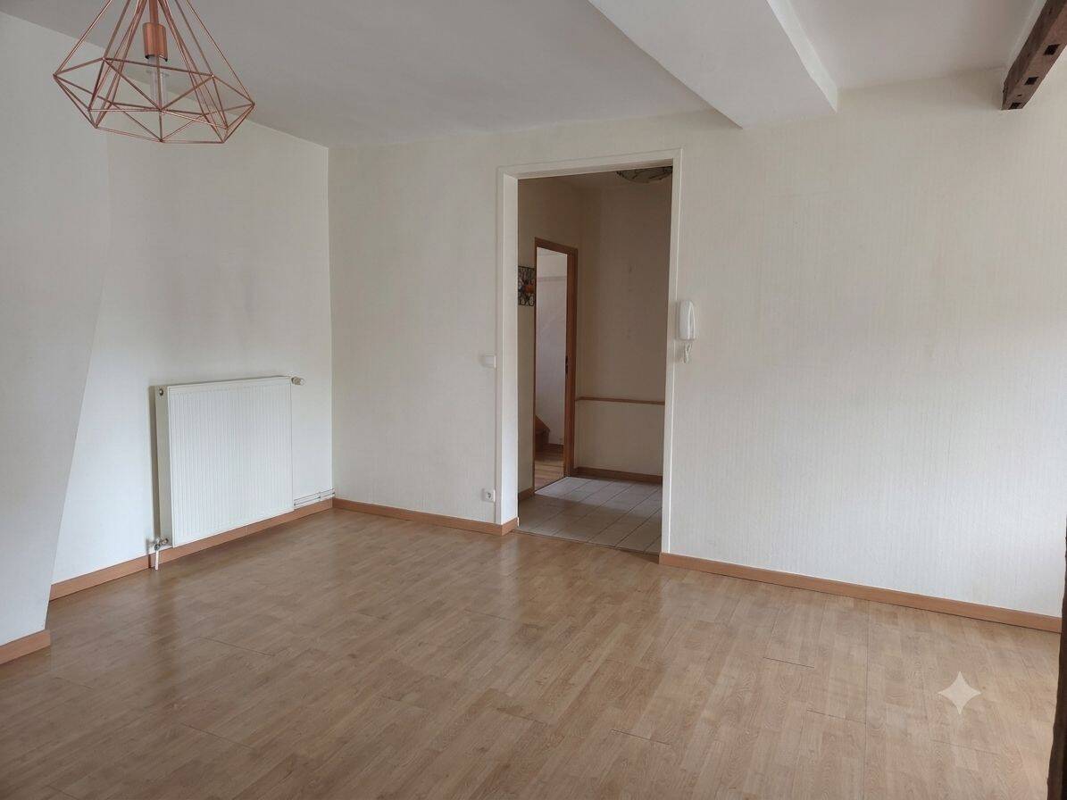 Appartement 2 pièces 67 m² · à Fontainebleau · 67,2 m² · 875 €