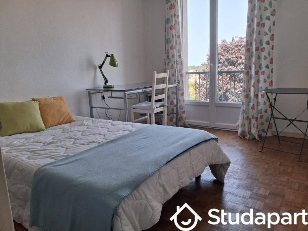 1 pièce 12 m² · à Pessac · 12 m² · 490 €/mois