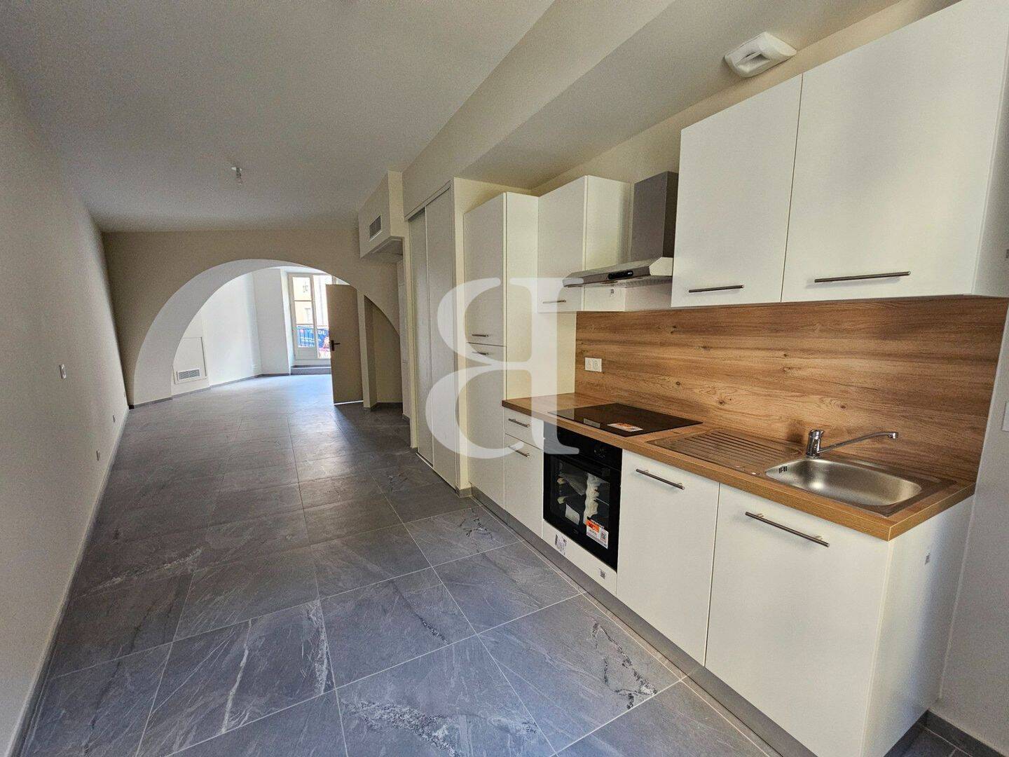 Appartement 2 pièces 64 m² · à Orange · 64,5 m² · 240 000 €