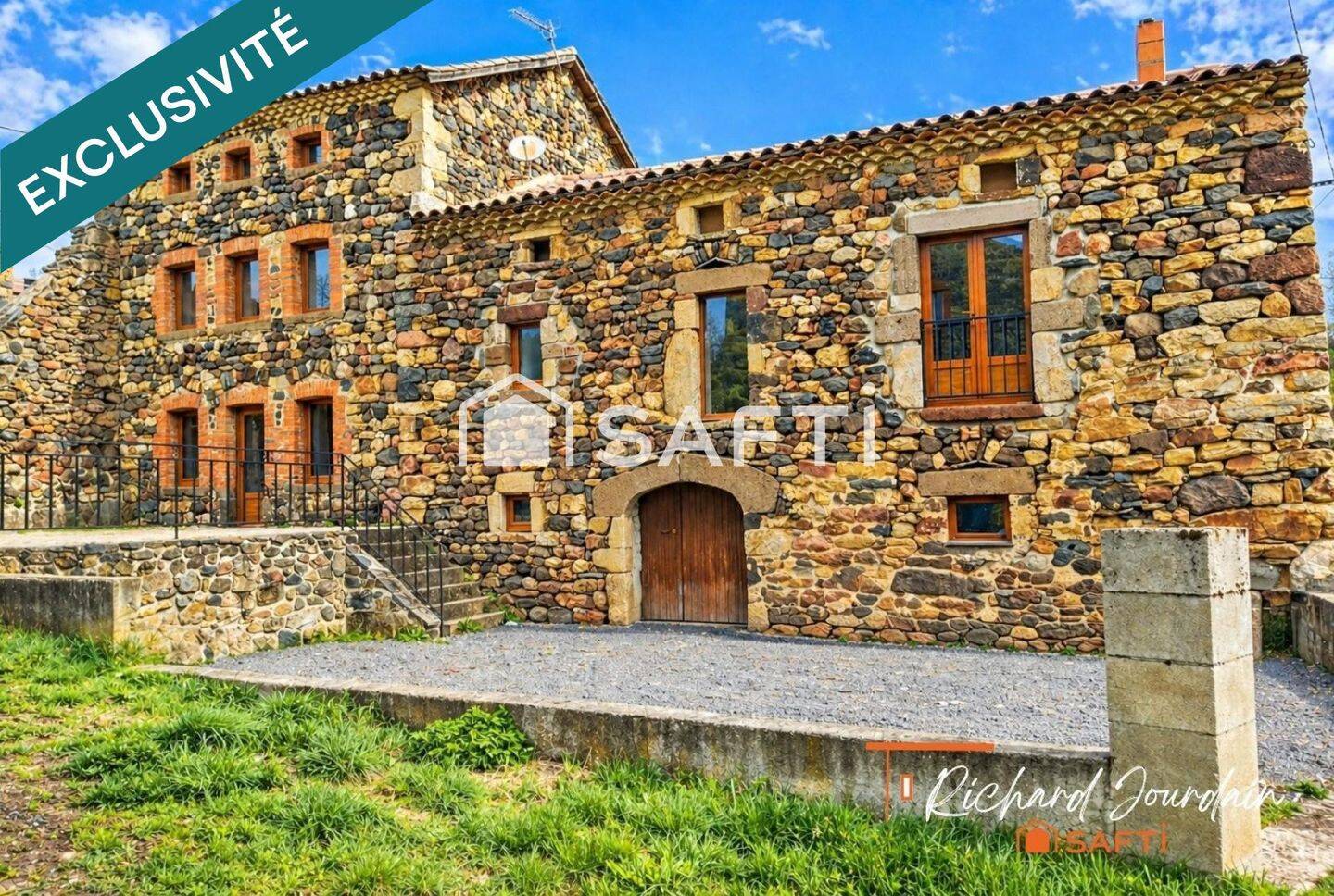 Maison 6 pièces 130 m² · à Saint-Privat-d'Allier · 130 m² · 184 500 €