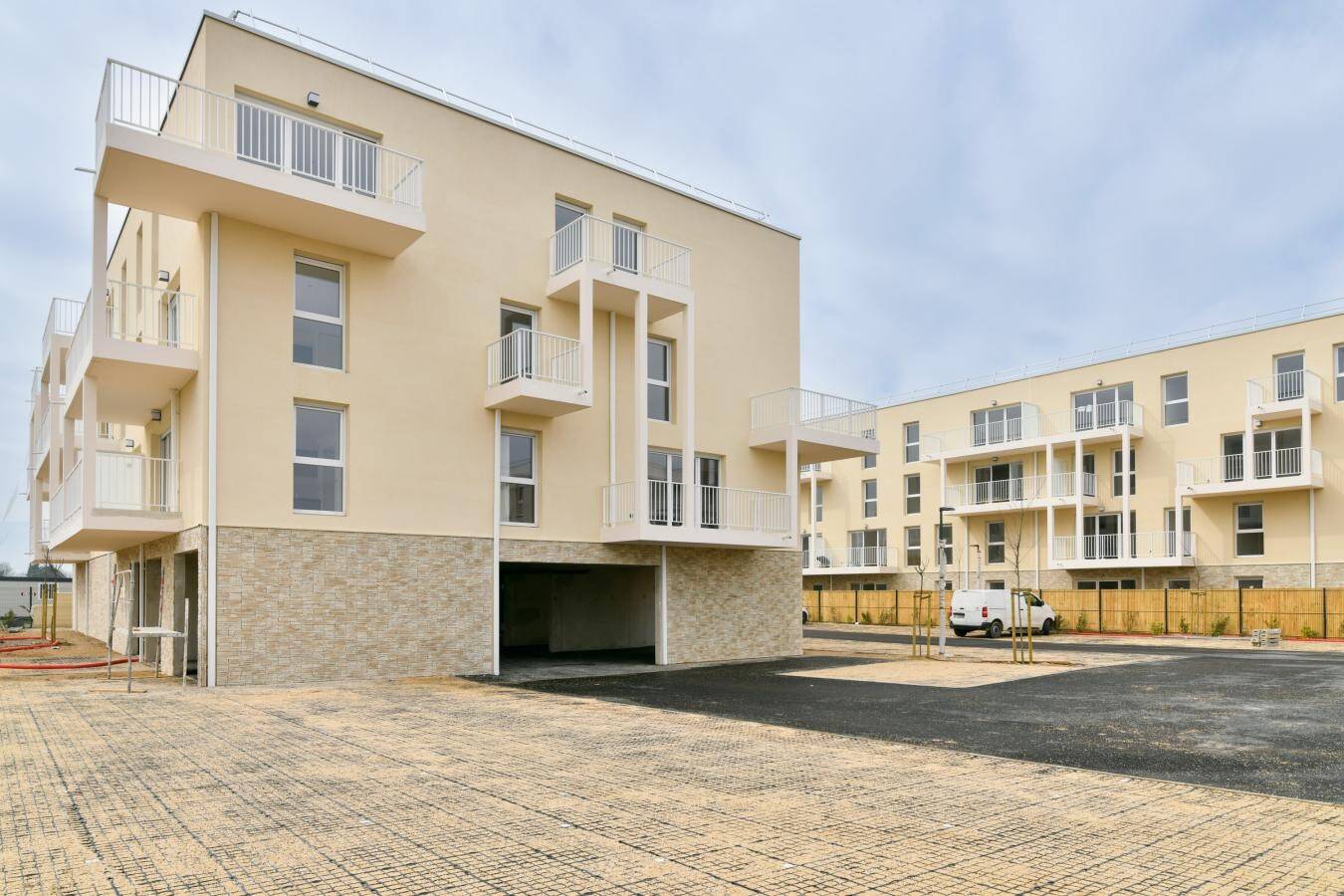 Appartement 4 pièces 83 m² · à Monteux · 83 m² · 900 €/mois