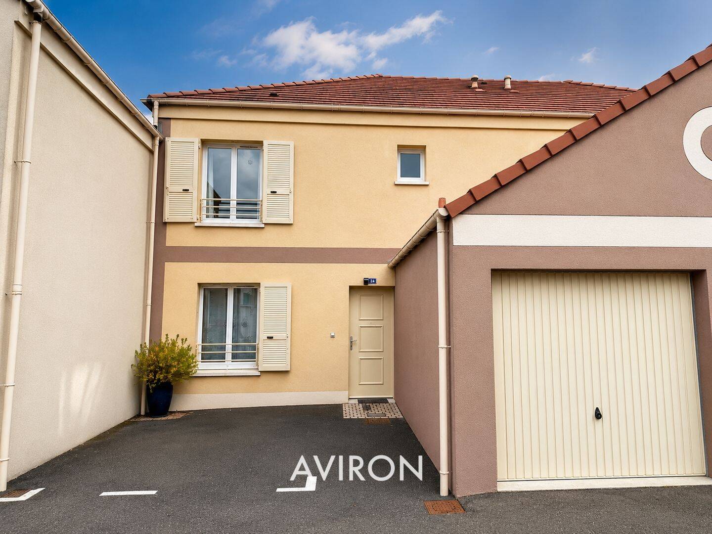 Maison 5 pièces 115 m² · à Chartres · 115 m² · 323 300 €