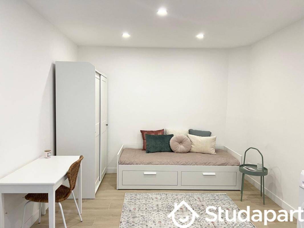 Appartement 1 pièce 20 m² · à Asnières-sur-Seine · 20 m² · 1 000 €