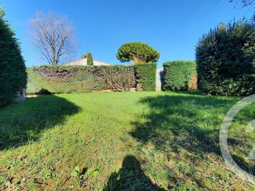 Terrain constructible viabilisé à vendre 153 000 € 357 m² de terrain Lunel 34400